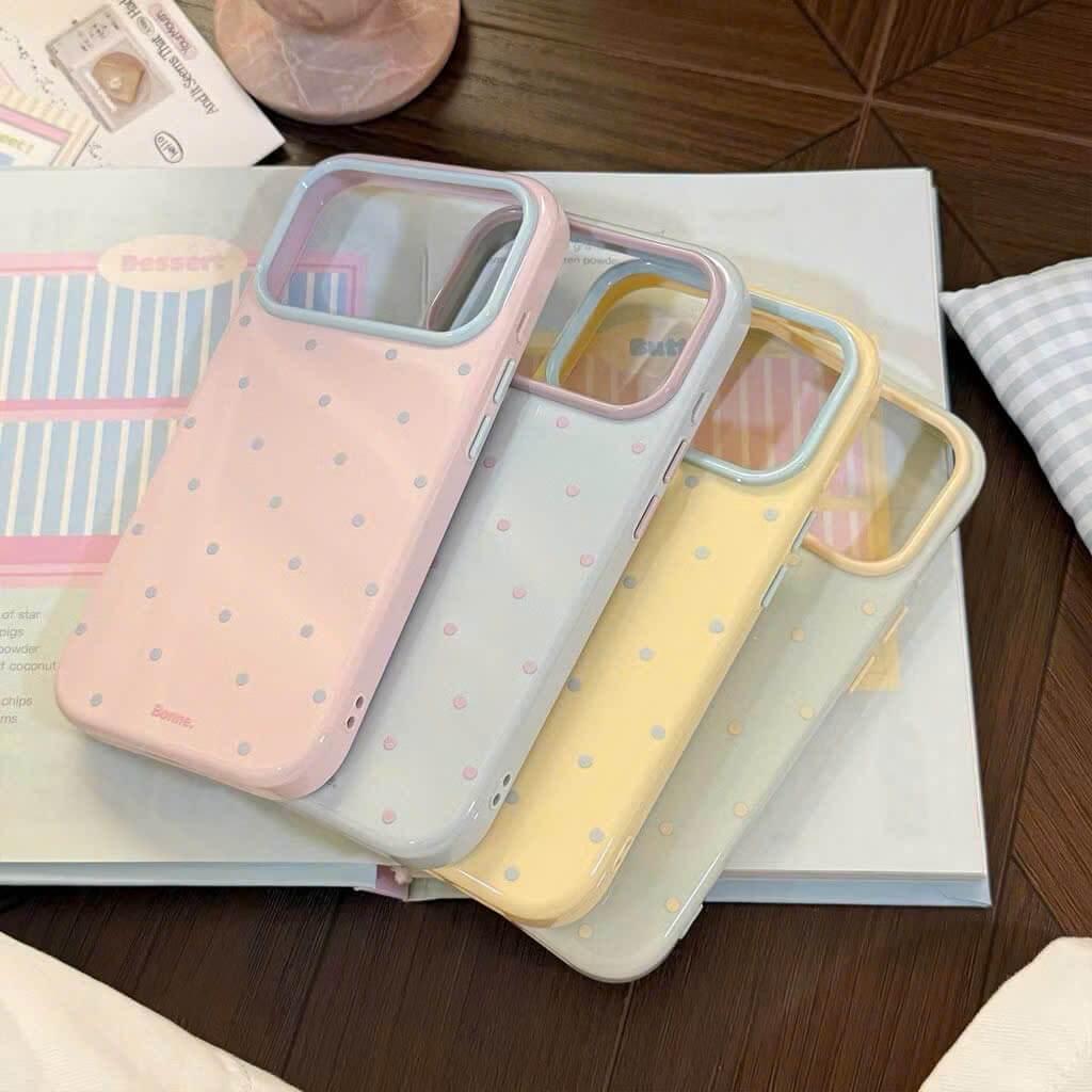Ốp lưng iPhone Mochi Case Sweet Dot thiết kế chấm bi nhẹ nhàng, màu pastel xinh xắn, chống sốc tốt, bảo vệ camera, phù hợp nhiều dòng iPhone. Ốp lưng iPhone Sweet Dot Mochi Case