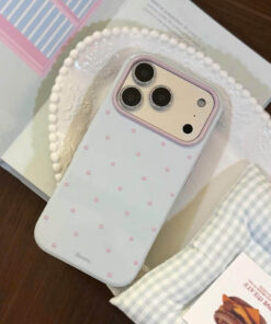 Ốp lưng iPhone Mochi Case Sweet Dot thiết kế chấm bi nhẹ nhàng, màu pastel xinh xắn, chống sốc tốt, bảo vệ camera, phù hợp nhiều dòng iPhone. Ốp lưng iPhone Sweet Dot Mochi Case