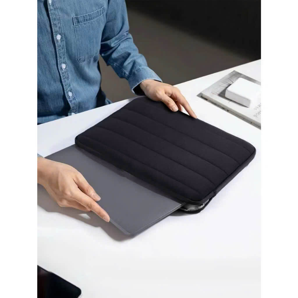 Túi Chống Sốc Laptop Cloud Puff Mochi Case - Mềm êm, gọn nhẹ có tại Mochi Case ốp lưng và phụ kiện điện thoại. Túi Chống Sốc Laptop Cloud Puff Mochi Case - Mềm êm, gọn nhẹ có tại Mochi Case ốp lưng và phụ kiện điện thoại.