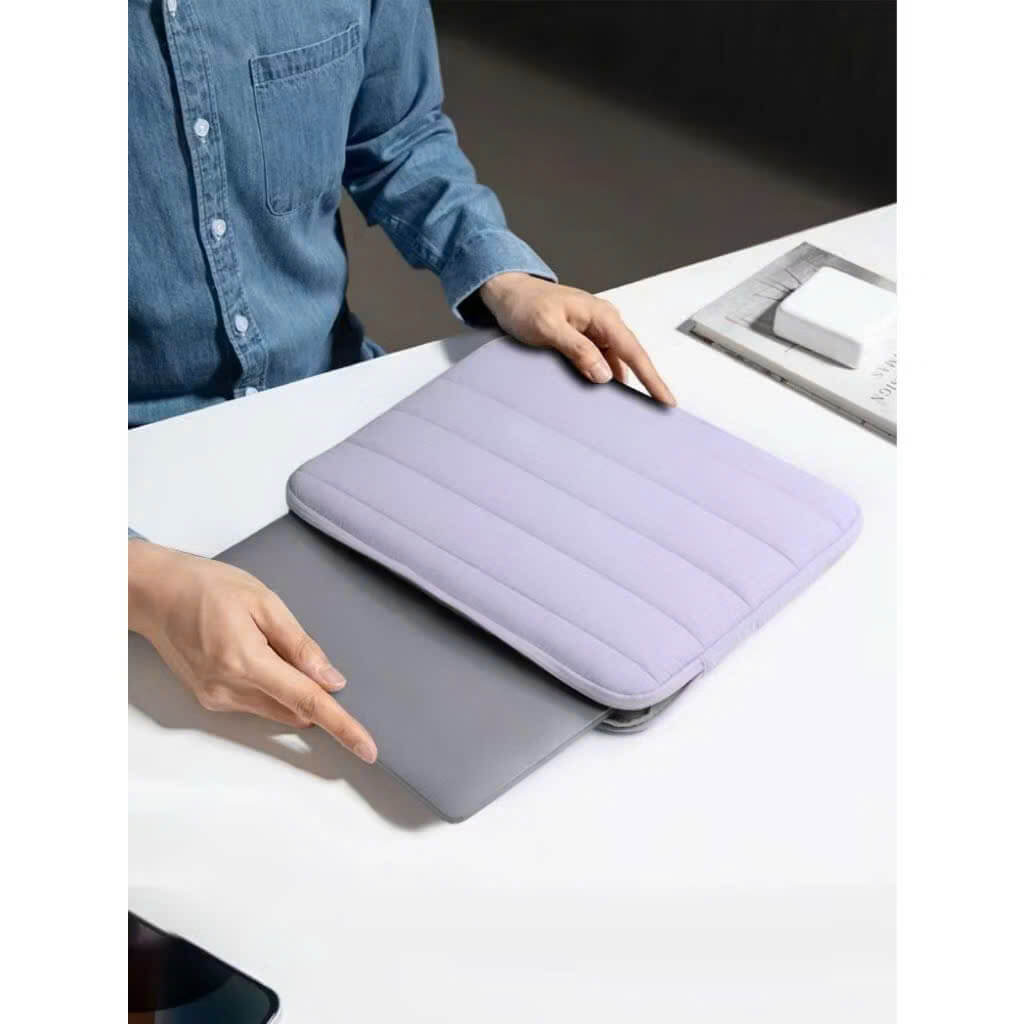 Túi Chống Sốc Laptop Cloud Puff Mochi Case - Mềm êm, gọn nhẹ có tại Mochi Case ốp lưng và phụ kiện điện thoại. Túi Chống Sốc Laptop Cloud Puff Mochi Case - Mềm êm, gọn nhẹ có tại Mochi Case ốp lưng và phụ kiện điện thoại.